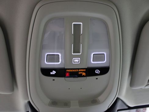 New 2026 Volvo V60 B5 Cross Country Plus w/ Climate Package image 29