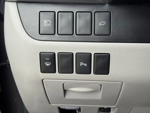 Used 2018 Toyota Highlander Limited image 18