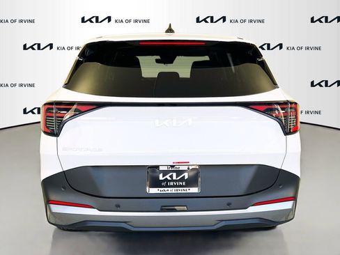 New 2026 Kia Sportage LX image 6
