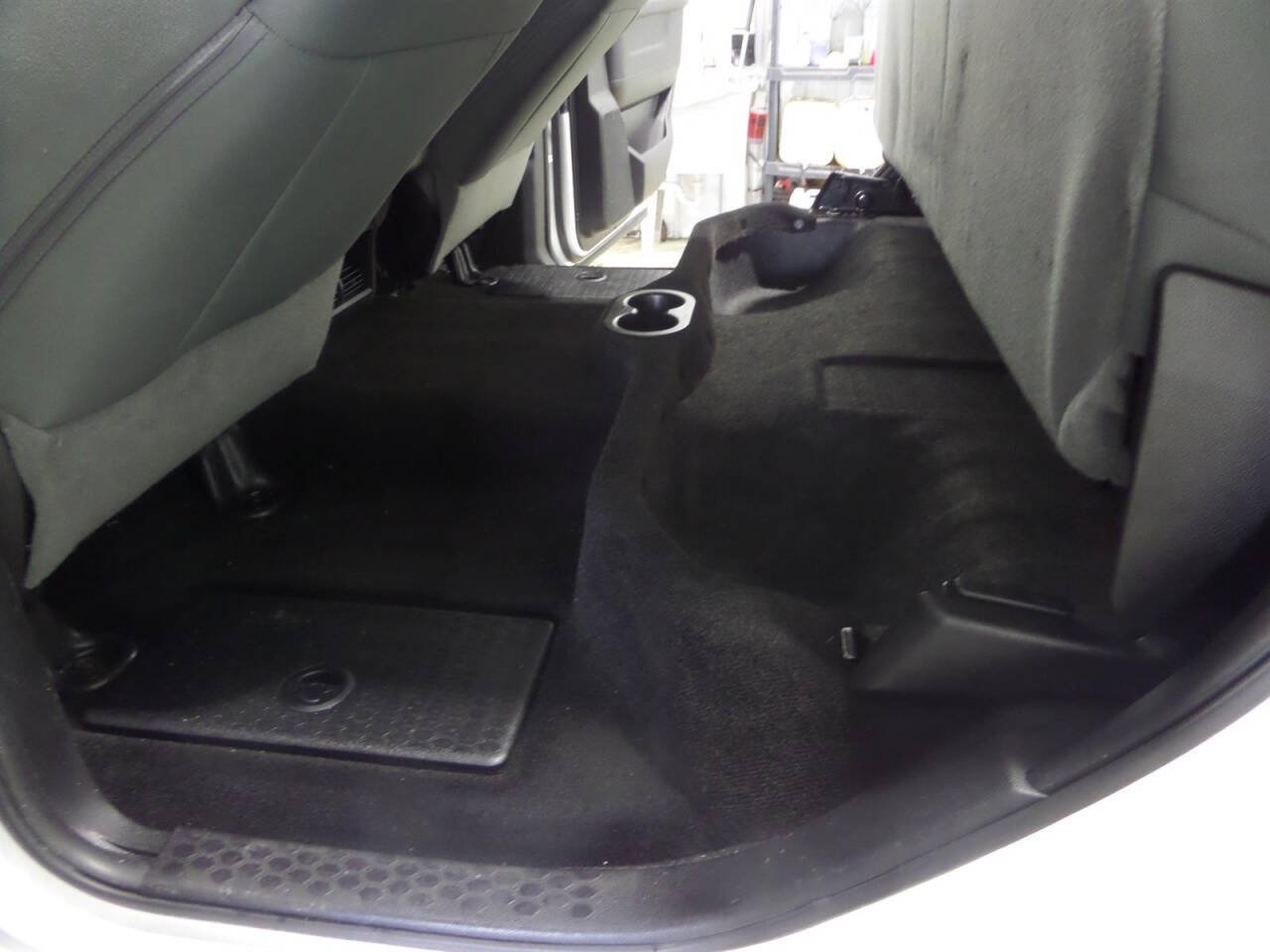 Used 2016 RAM 2500 ST AWD/4WD image 11