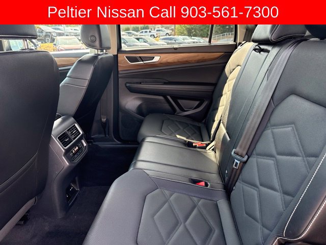 Used 2025 Volkswagen Atlas SE AWD/4WD image 21