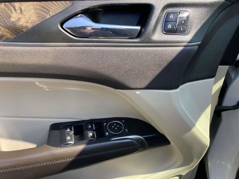 Used 2017 Lincoln MKC Reserve image 19