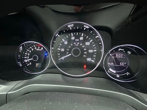 Used 2018 Honda HR-V EX image 6