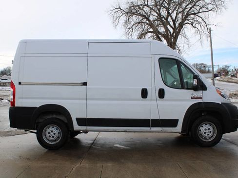 Used 2021 RAM ProMaster 1500 image 3