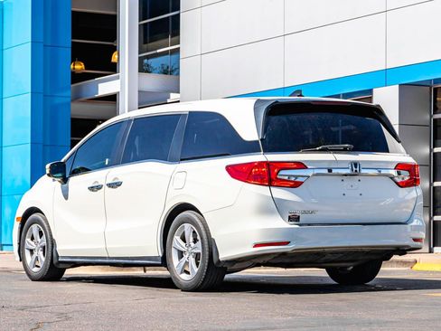 Used 2019 Honda Odyssey EX-L image 3