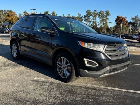 Used 2017 Ford Edge SEL w/ Class II Trailer Tow Package image 9