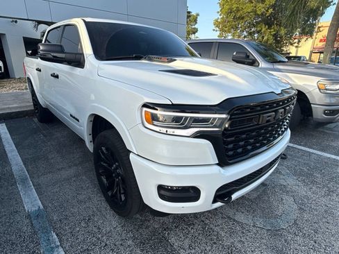 Used 2025 RAM 1500 Limited AWD/4WD image 2