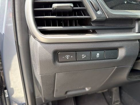 Used 2024 Kia Telluride S w/ S Sunroof Package FWD image 20