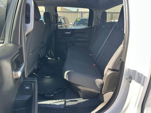 Used 2022 Chevrolet Silverado 1500 LT image 23