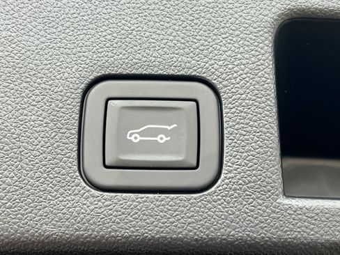 New 2026 GMC Terrain Elevation w/ Elevation Premium Package image 35