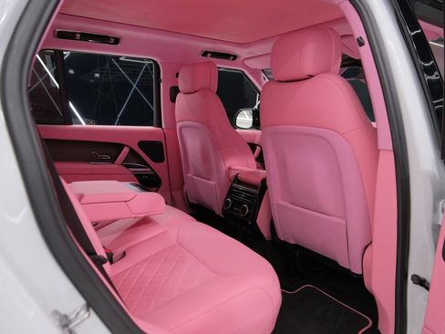 Used 2025 Land Rover Range Rover SE image 33