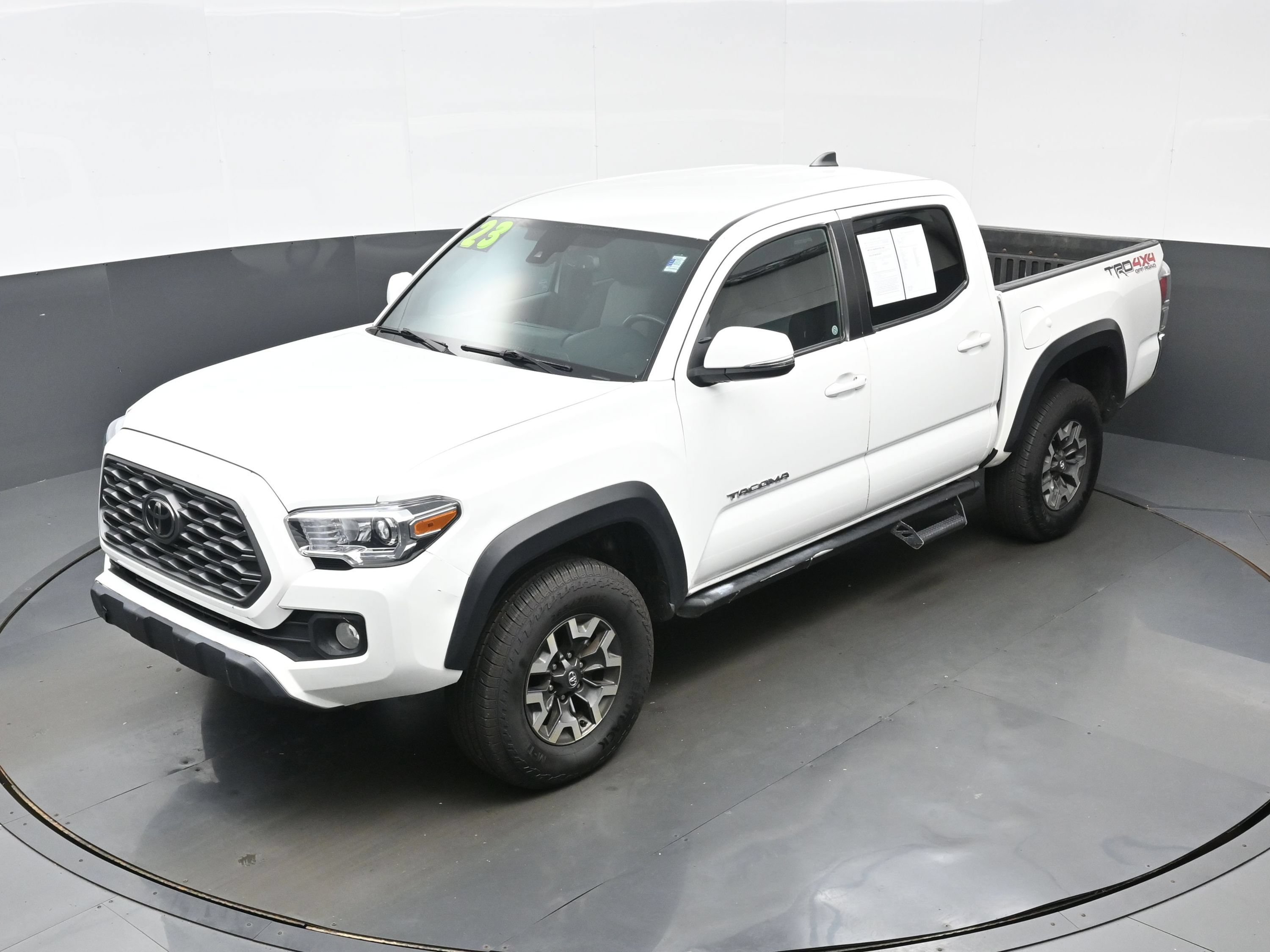 Used 2023 Toyota Tacoma TRD Off-Road AWD/4WD image 33