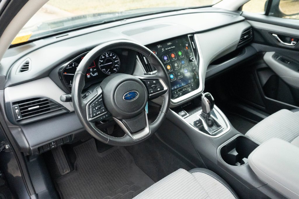 Used 2024 Subaru Outback Premium AWD/4WD image 18