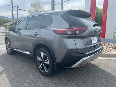 Used 2023 Nissan Rogue Platinum AWD/4WD image 5