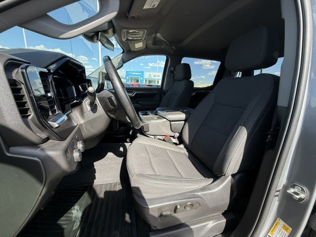 Used 2023 Chevrolet Silverado 1500 RST w/ Redline Edition RWD image 19