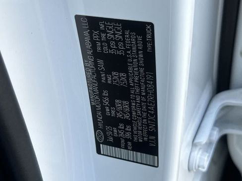 Used 2024 Hyundai Santa Cruz SEL w/ Activity Package FWD image 29