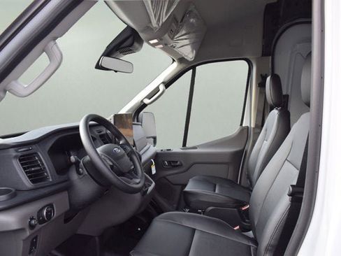 New 2026 Ford Transit 250 148 Medium Roof image 6
