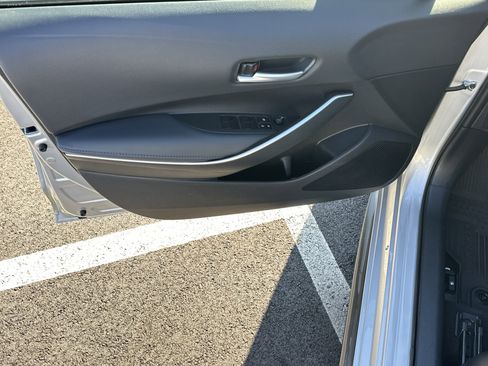 Used 2022 Toyota Corolla SE image 11