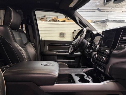 Used 2021 RAM 2500 Laramie w/ Night Edition AWD/4WD image 28