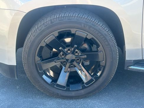 Used 2019 GMC Yukon Denali w/ Open Road Package image 11