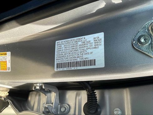 New 2025 Honda Pilot TrailSport image 18