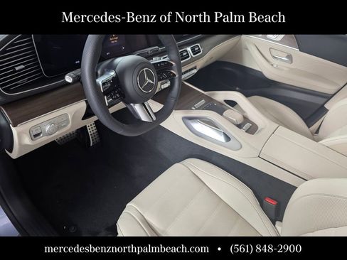 New 2026 Mercedes-Benz GLS 450 4MATIC image 8