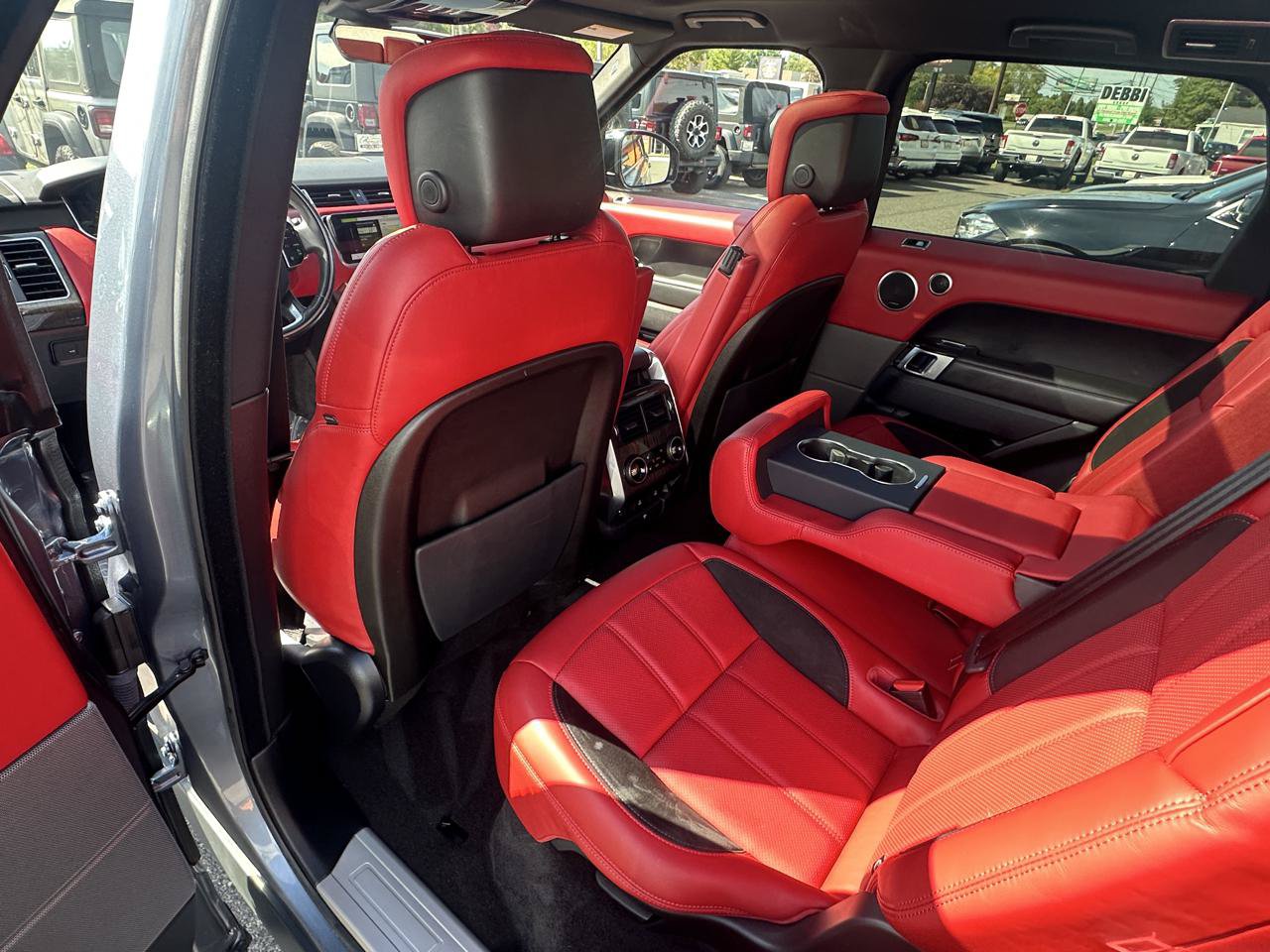 Used 2019 Land Rover Range Rover Sport Supercharged AWD/4WD image 21