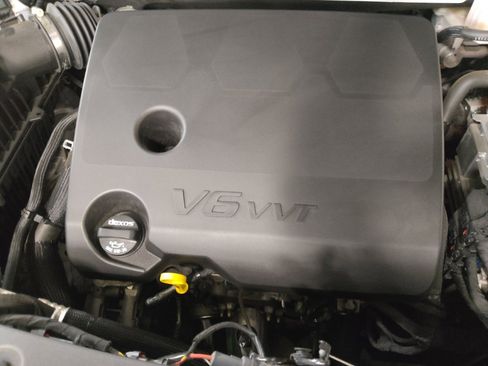 Used 2023 Buick Enclave Essence w/ Experience Buick Package FWD image 30