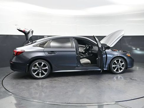 Used 2025 Honda Civic Sport image 35