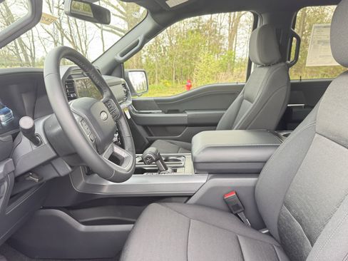 New 2026 Ford F150 XLT image 10