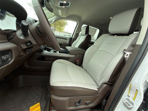 New 2026 RAM 2500 Laramie image 19