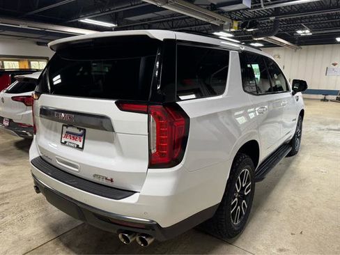 Certified 2022 GMC Yukon AT4 AWD/4WD image 4