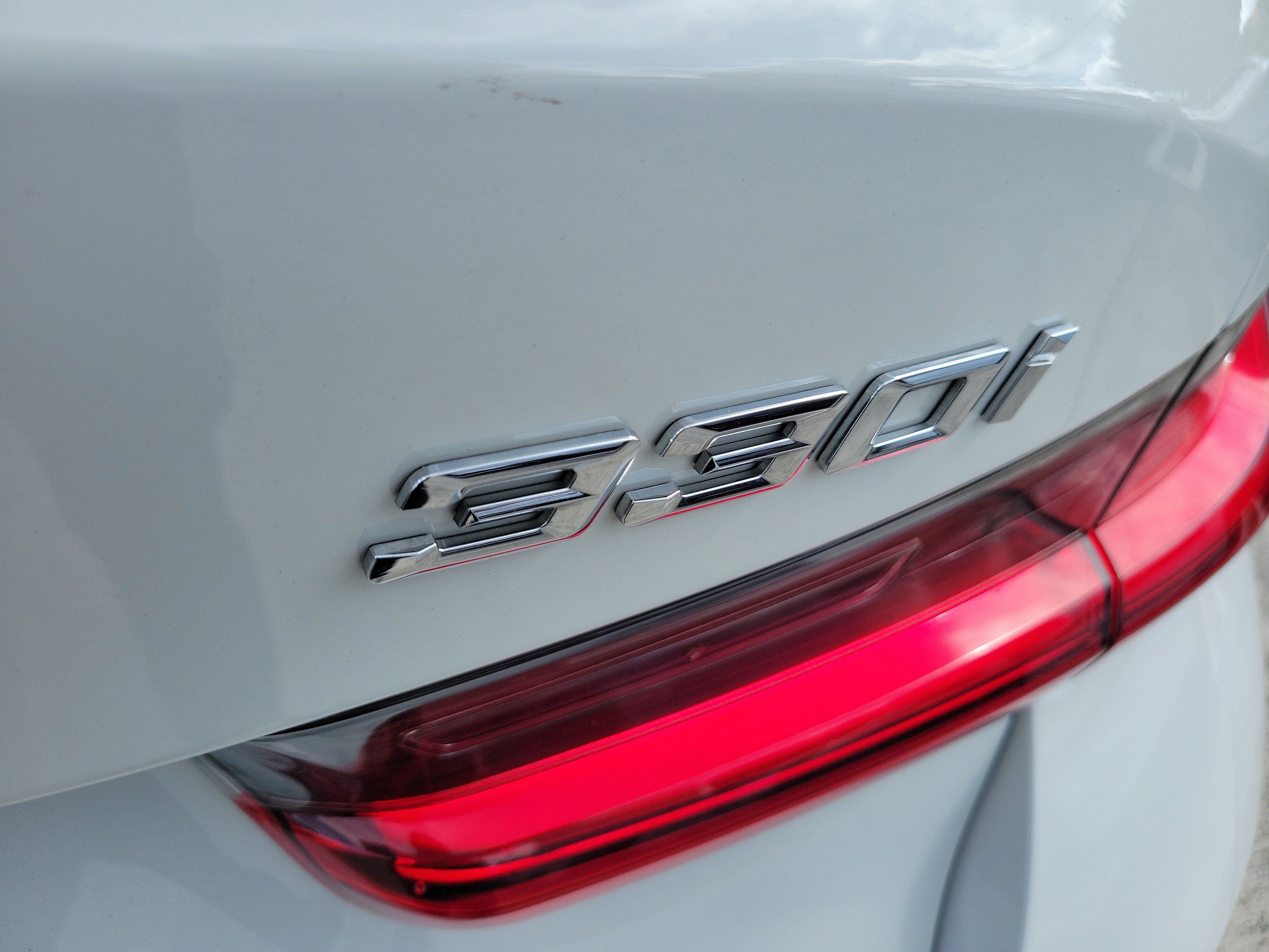 Used 2025 BMW 330i Sedan RWD image 9