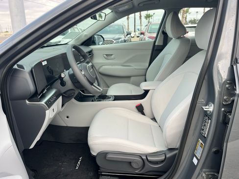 New 2026 Hyundai Kona SE FWD image 15
