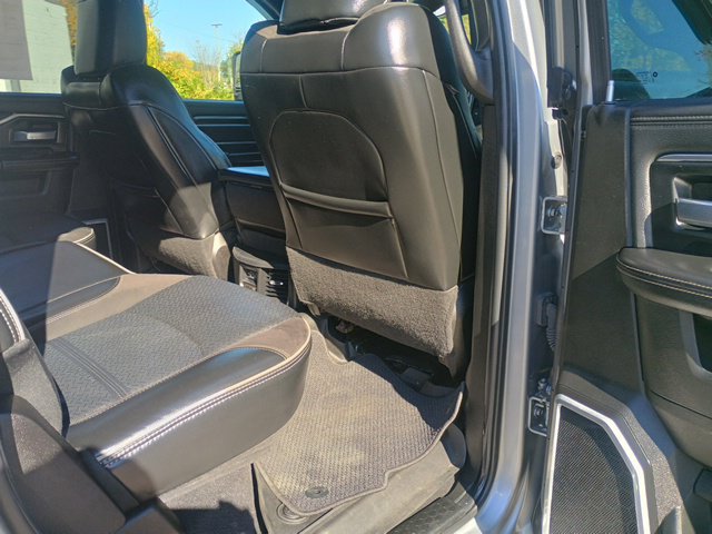 Used 2023 RAM 3500 Laramie AWD/4WD image 17