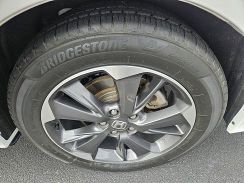 Used 2024 Honda Odyssey Elite image 14