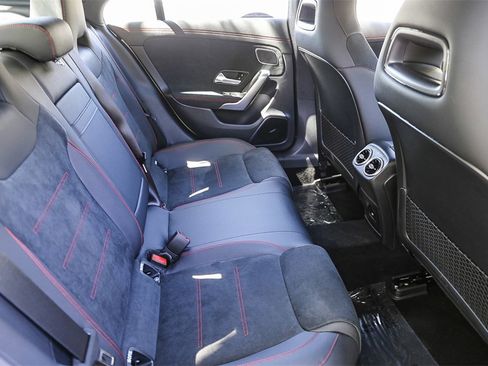 New 2025 Mercedes-Benz CLA 250 4MATIC image 21