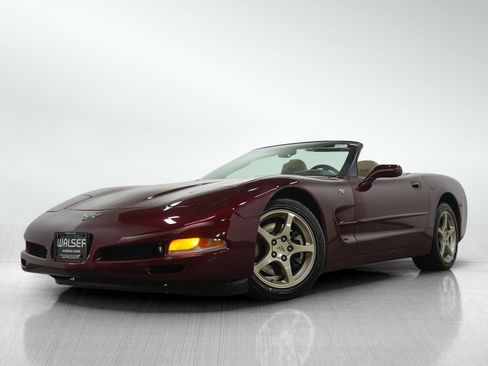 Used 2003 Chevrolet Corvette Convertible w/ Preferred Equipment Group1 image 2