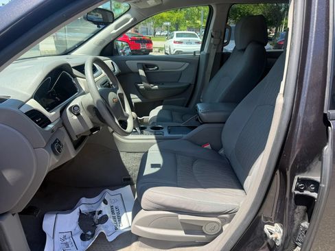 Used 2017 Chevrolet Traverse LS w/ LPO, 'HIT The Road' Package AWD/4WD image 15