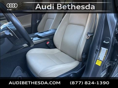 Used 2020 Lexus IS 300 AWD image 22