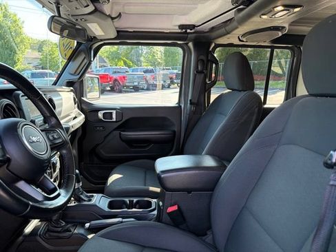 Used 2020 Jeep Wrangler Unlimited Sport AWD/4WD image 13