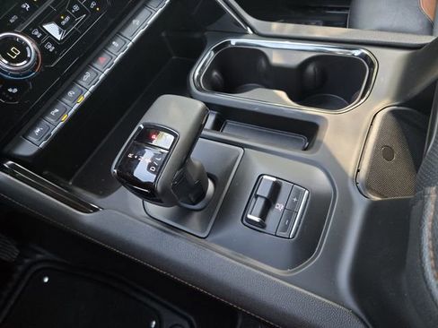 Used 2025 GMC Sierra 1500 AT4 w/ AT4 Premium Package image 22