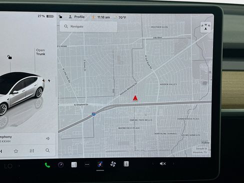 Used 2023 Tesla Model 3 Standard Range image 21