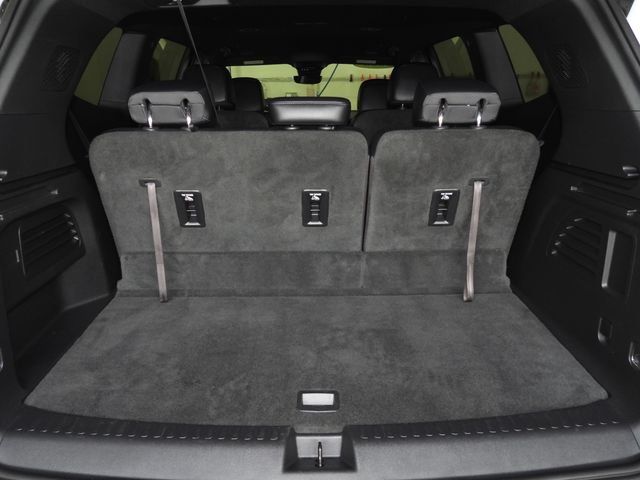 Certified 2026 GMC Acadia Elevation w/ Elevation Premium Package AWD/4WD image 43