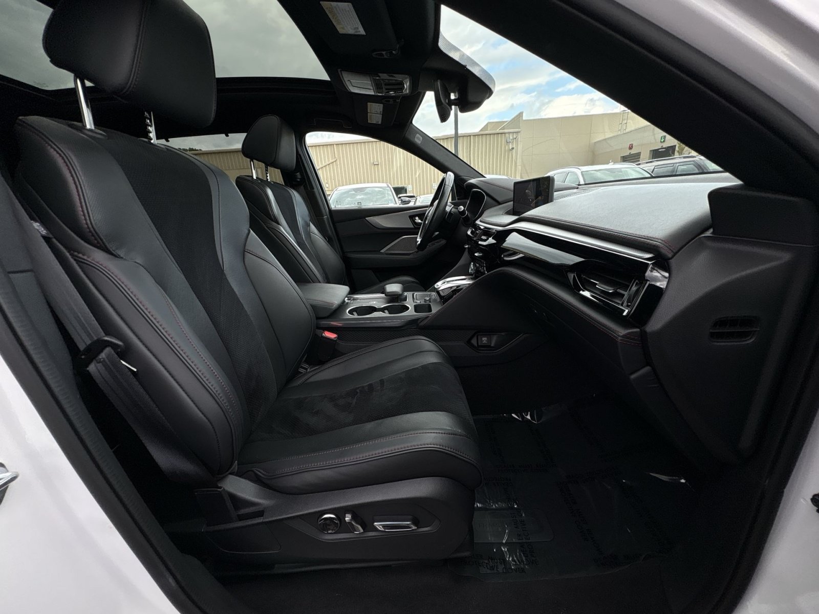 Used 2023 Acura MDX A-Spec AWD/4WD image 28