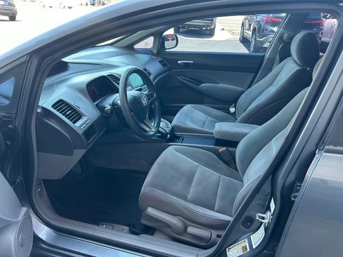 Used 2010 Honda Civic LX image 3