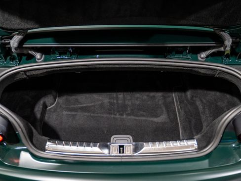 Used 2020 Bentley Continental GT V8 image 40