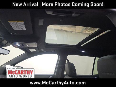 Used 2025 GMC Acadia Denali w/ Super Cruise Package AWD/4WD image 10