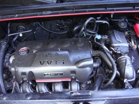 Used 2005 Scion xB FWD image 28
