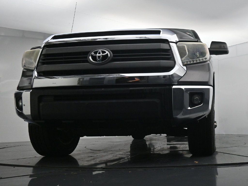 Used 2014 Toyota Tundra SR5 w/ SR5 Upgrade Package AWD/4WD image 33